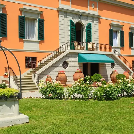 Apartamento De Fiori 14 Sleeps By Tuscanhouses Pistoya